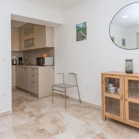 Buba Apartment