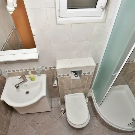 Buba Apartment Makarska