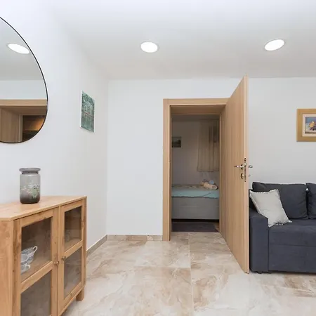 Buba Lejlighed
