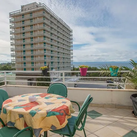 Apartament Buba *